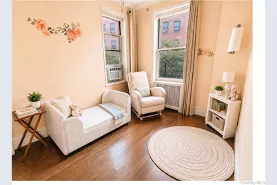 73-12 35th Avenue #D32, Jackson Heights, NY 11372 - Photo 9