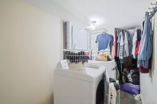 407 W Main St, Babylon, NY 11702 - Photo 41