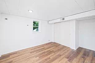 407 W Main St, Babylon, NY 11702 - Photo 37