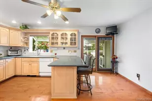 4 Briary Rd, Dobbs Ferry, NY 10522 - Photo 9