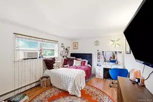17 Jerome St, Smithtown, NY 11787 - Photo 13