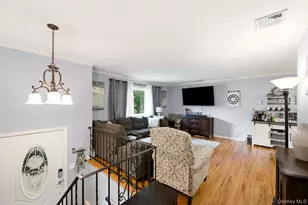 17 Jerome St, Smithtown, NY 11787 - Photo 3