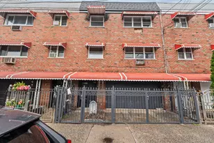 775 E 216th St, Bronx, NY 10467 - Photo 15