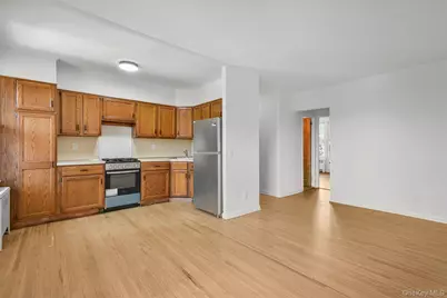 25 Trinity Place #3K, New Rochelle, NY 10805 - Photo 7