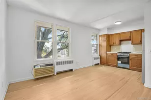 25 Trinity Pl, New Rochelle, NY 10805 - Photo 5