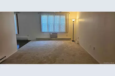 711 Sierra Vista Lane #711, Valley Cottage, NY 10989 - Photo 3