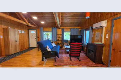 586 Lake Shore Lane, Narrowsburg, NY 12764 - Photo 11