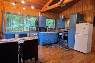 586 Lake Shore Ln, Narrowsburg, NY 12764 - Photo 5