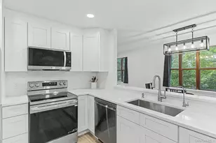 962 Sierra Vista Ln, Valley Cottage, NY 10989 - Photo 17