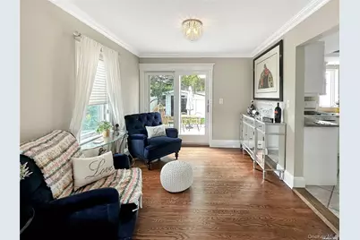 2517 Rockville Centre Parkway, Oceanside, NY 11572 - Photo 9