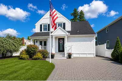 2517 Rockville Centre Parkway, Oceanside, NY 11572 - Photo 1
