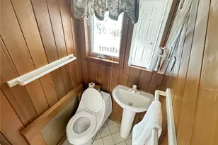 2517 Rockville Centre Pkwy, Oceanside, NY 11572 - Photo 5