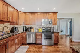 87 Wexford Dr, Oakdale, NY 11769 - Photo 19