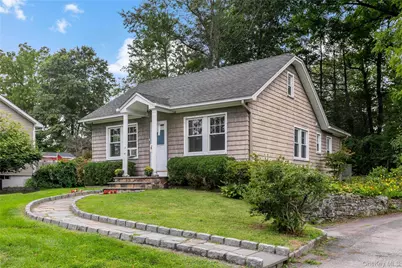 2070 Hamblyn Street, Yorktown Heights, NY 10598 - Photo 3
