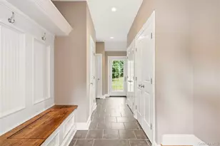 65 E Rogues Path, Huntington, NY 11746 - Photo 15