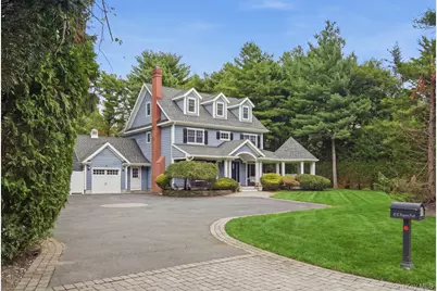 65 E Rogues Path, Huntington, NY 11746 - Photo 1