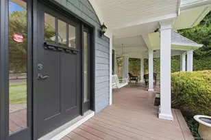 65 E Rogues Path, Huntington, NY 11746 - Photo 3