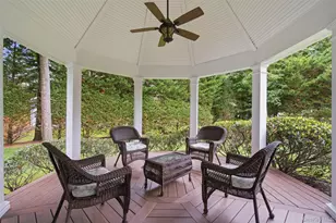 65 E Rogues Path, Huntington, NY 11746 - Photo 5