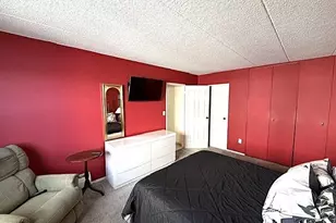 1085 Warburton Ave, Yonkers, NY 10701 - Photo 19