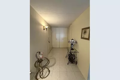1085 Warburton Avenue #820, Yonkers, NY 10701 - Photo 13