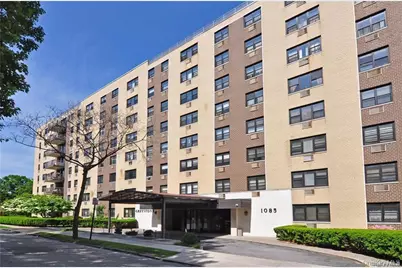 1085 Warburton Avenue #820, Yonkers, NY 10701 - Photo 3