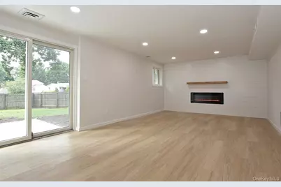 41 Bethany Drive, Commack, NY 11725 - Photo 9