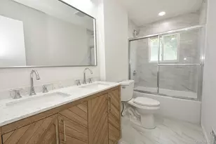 41 Bethany Dr, Commack, NY 11725 - Photo 5