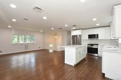 41 Bethany Drive, Commack, NY 11725 - Photo 3
