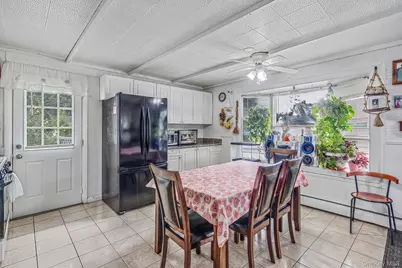 12 Robin Lane, Brentwood, NY 11717 - Photo 9