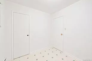 12 Robin Ln, Brentwood, NY 11717 - Photo 21