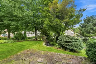 60 Livingston Ave, Valhalla, NY 10595 - Photo 25