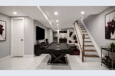 128 E 238th Street, Bronx, NY 10470 - Photo 9