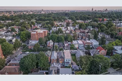 128 E 238th Street, Bronx, NY 10470 - Photo 27