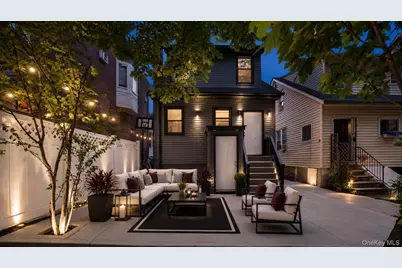 128 E 238th Street, Bronx, NY 10470 - Photo 23