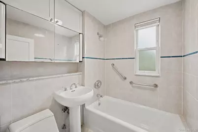 39-27 49th Street, Sunnyside, NY 11104 - Photo 9