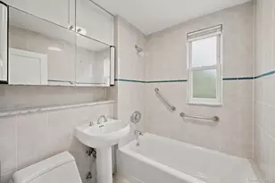 39-27 49th St, Sunnyside, NY 11104 - Photo 9