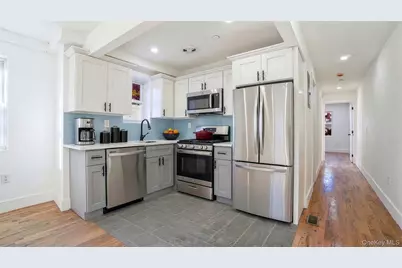 1011 E 221st Street, Bronx, NY 10469 - Photo 3