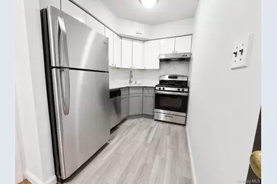 13935 35th Avenue #4B, Flushing, NY 11354 - Photo 5