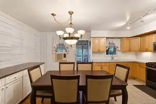 902 E 232nd St, Bronx, NY 10466 - Photo 3