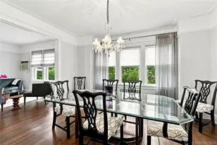 185 Crocus Ave, Floral Park, NY 11001 - Photo 9