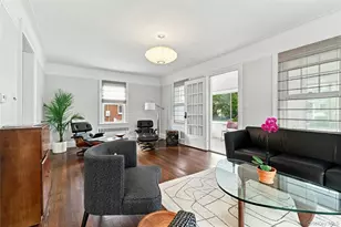 185 Crocus Ave, Floral Park, NY 11001 - Photo 7