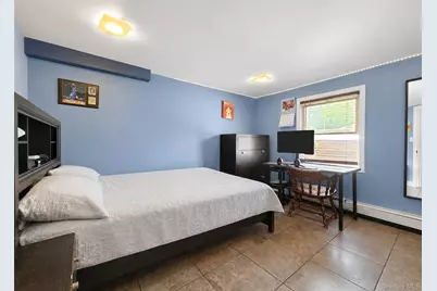 1028 Union Boulevard, Bay Shore, NY 11706 - Photo 23