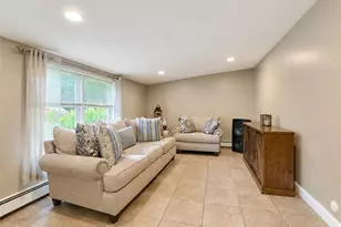 1028 Union Blvd, Bay Shore, NY 11706 - Photo 19