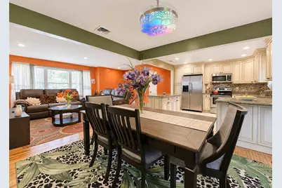 1028 Union Boulevard, Bay Shore, NY 11706 - Photo 9