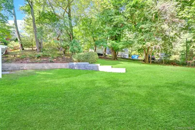 66 Washington Street, Setauket, NY 11733 - Photo 25