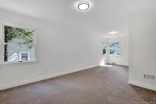 66 Washington St, Setauket, NY 11733 - Photo 17