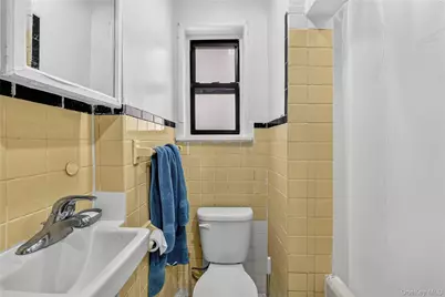 2476 Arthur Avenue, Bronx, NY 10458 - Photo 33