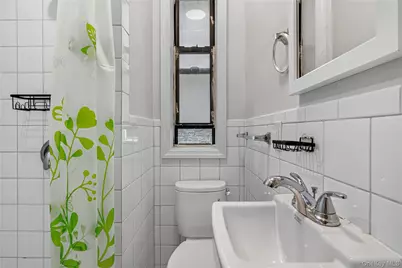 2476 Arthur Avenue, Bronx, NY 10458 - Photo 21