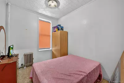 2476 Arthur Avenue, Bronx, NY 10458 - Photo 31