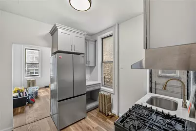 2476 Arthur Avenue, Bronx, NY 10458 - Photo 19
